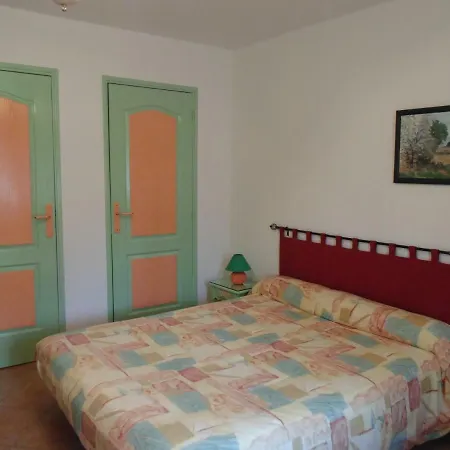 D'hotes Lou Jassou Bed & Breakfast