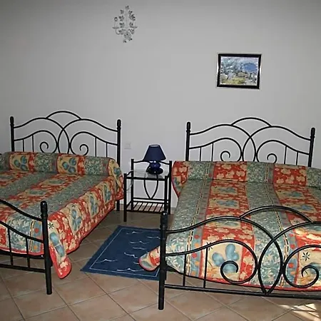Bed and Breakfast D'hotes Lou Jassou 3*